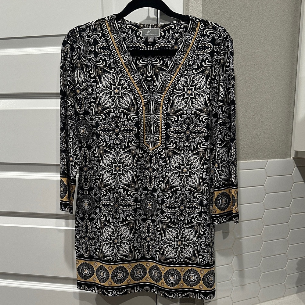 EUC Black and Gold Patterned Tunic